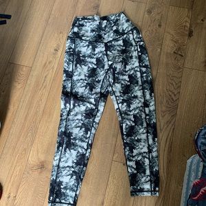 25″ Brushed Leggings w/ Pockets